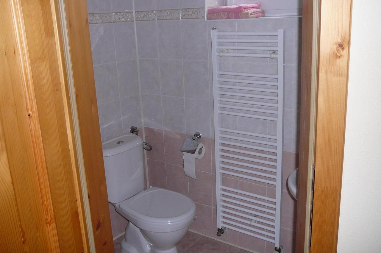 Privat Pekny Dvor Apartment Rajecké Teplice Екстериор снимка